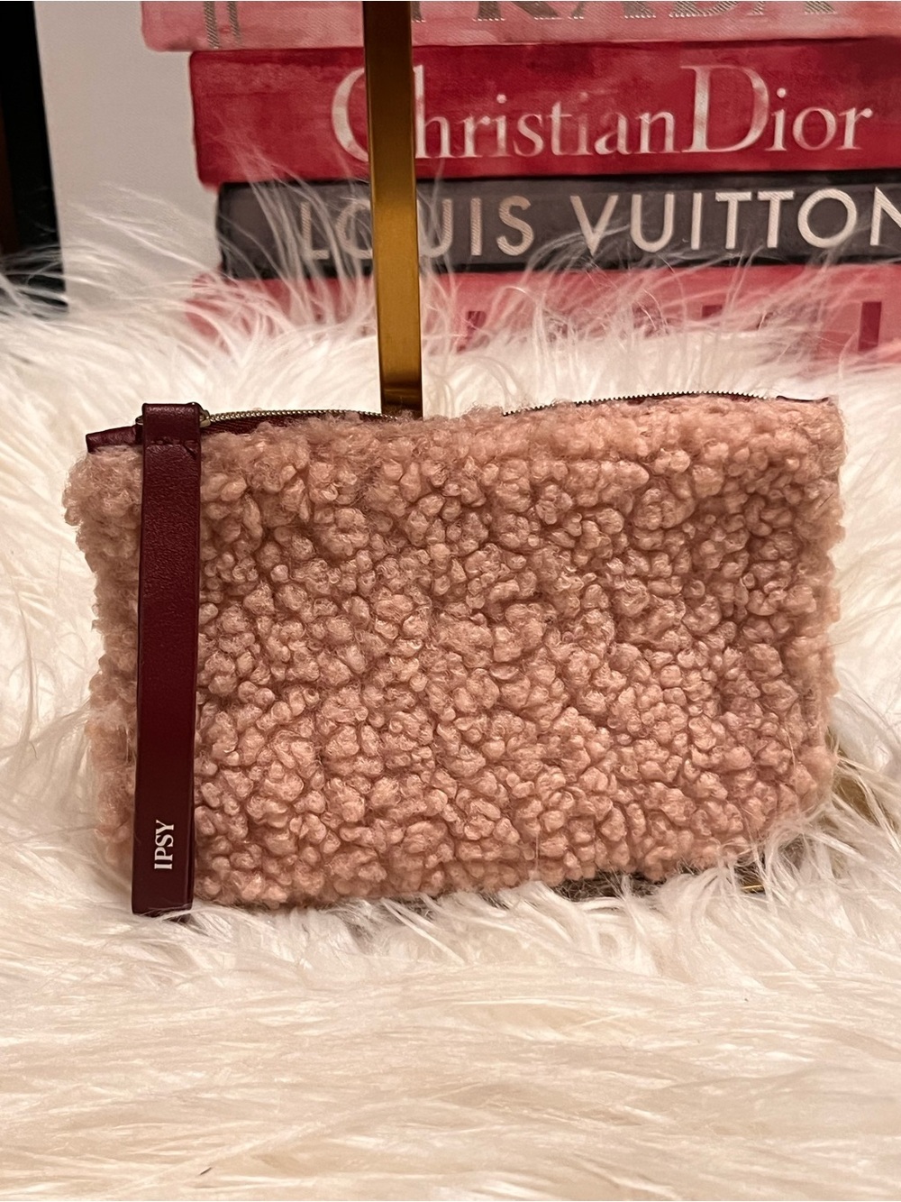 ipsy NWOT Sherpa in Blush Pink with Burgundy Strap cosmetic bag